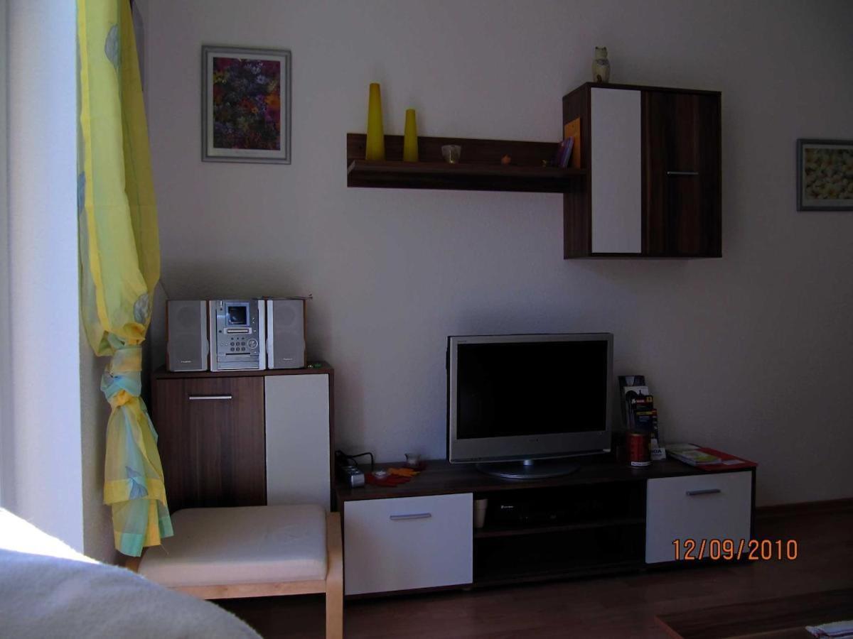 Ferienwohnung Am Wildpark Markkleeberg Exterior photo